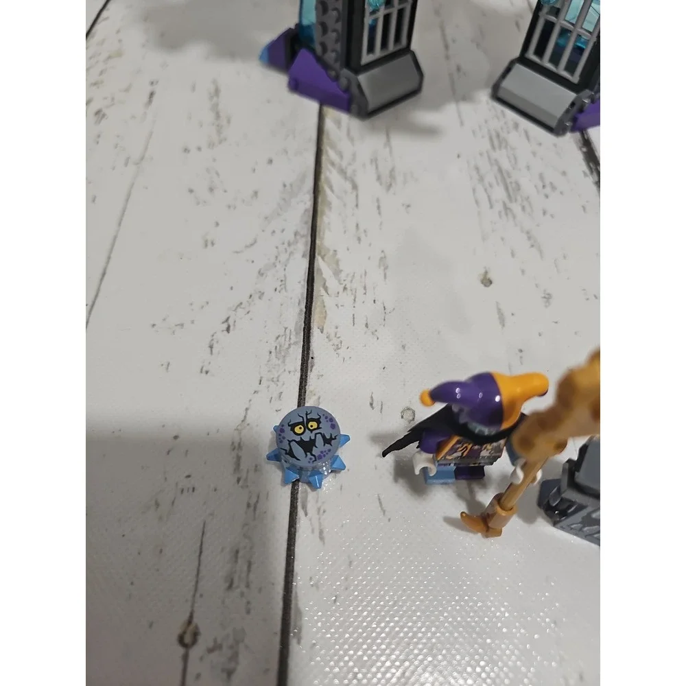 LEGO NEXO KNIGHTS: The Stone Colossus of Ultimate Destruction 70356 NOT COMPLETE